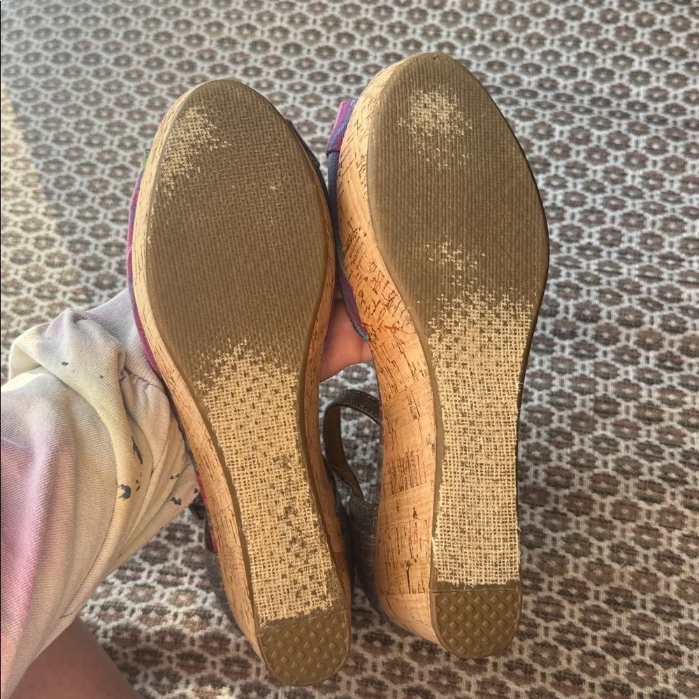 TOMS Women's Multicolor Striped Wedge Sandals Size 8